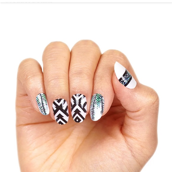 Color Street: Costa Rica Escape - Picture 2 of 7